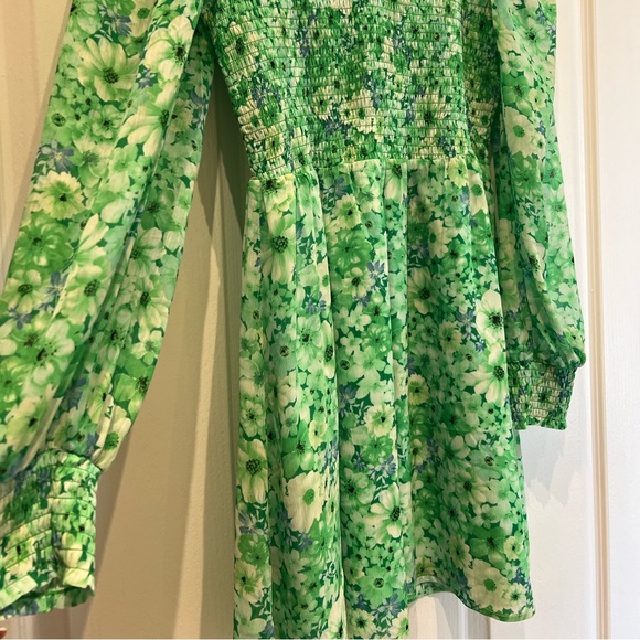 Steve Madden Color Me Lucky Dress in Basil - Picture 6 of 7